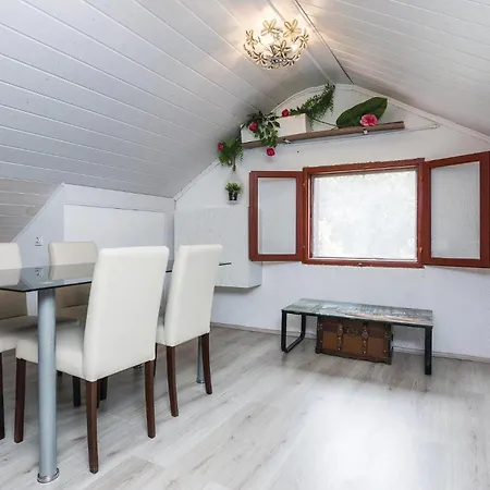 Cozy In With Sauna *