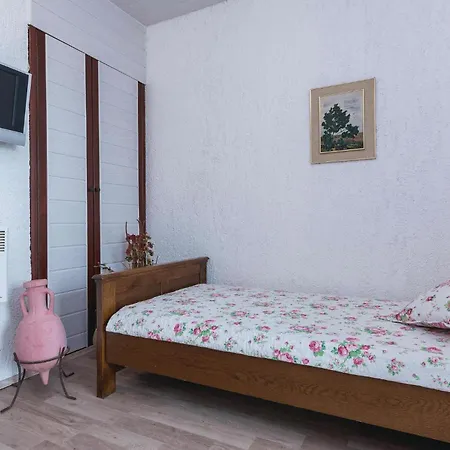 Gorgeous Home In Kozino With House Sea View Holiday home *