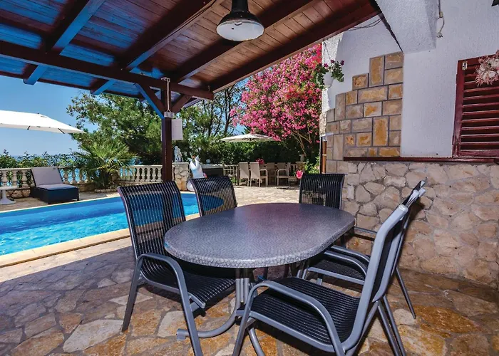 펜션 Amazing In With Sauna Kožino